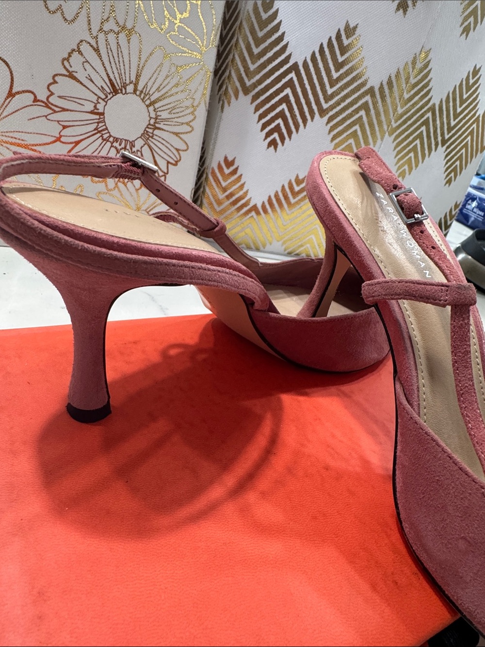 Zara French Style Women’s Dusty Rose Suede Pointed-Toe Slingback Heels - Picture 8 of 8